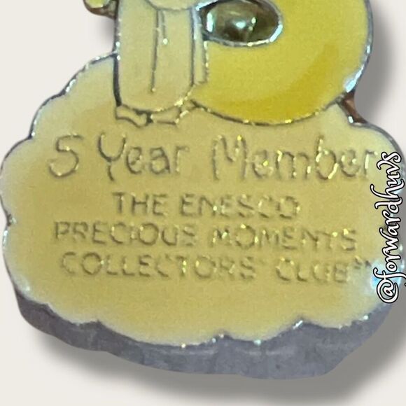 Bundle Sale 3 for $15 | Precious Moments 5 Year Member Pin | Collectible - Picture 5 of 10